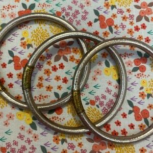 Chic Silver Bangle Trio